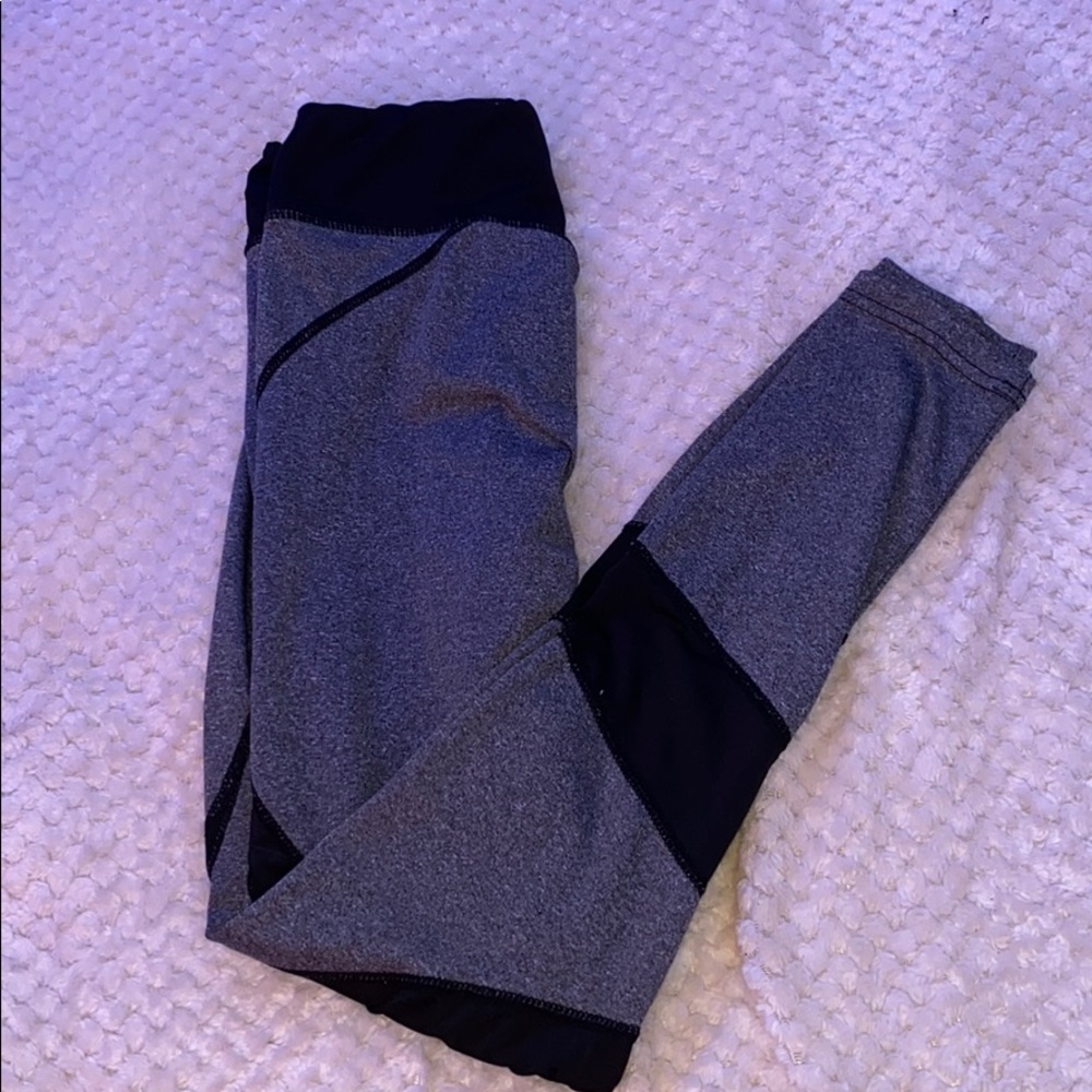 athletic leggings